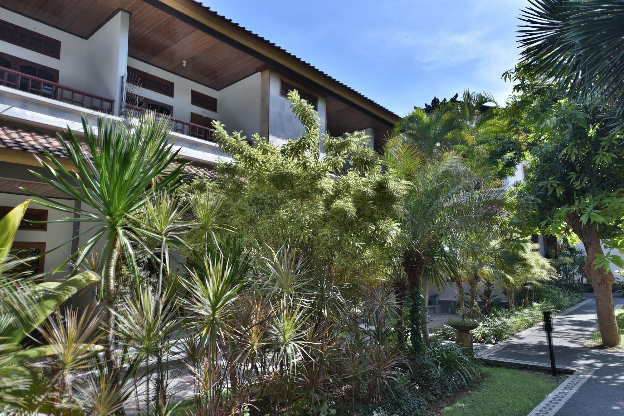 Sandat Hotel Legian Luaran gambar