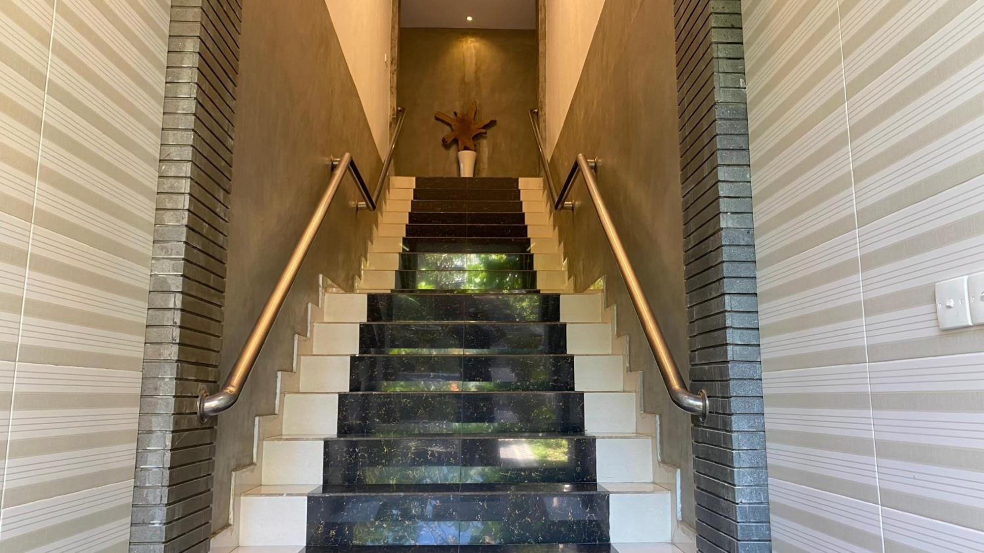Sandat Hotel Legian Luaran gambar