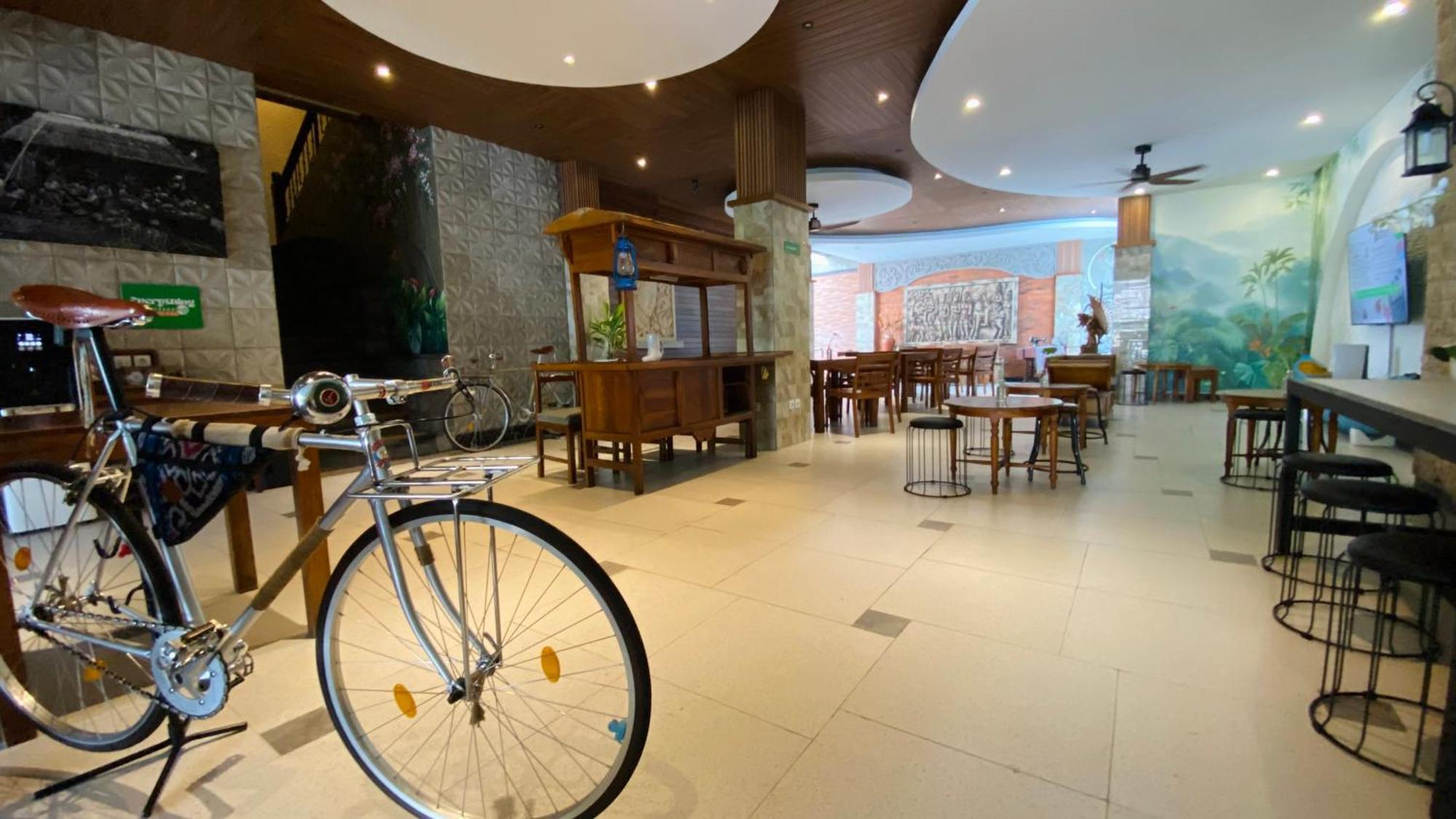 Sandat Hotel Legian Luaran gambar